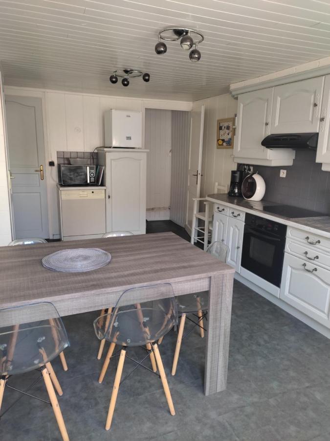 Ty Cado Holiday home